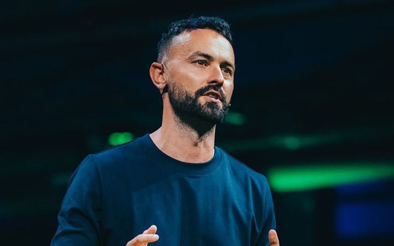 David Jackson z EA Sports o rebrandingu ikony 