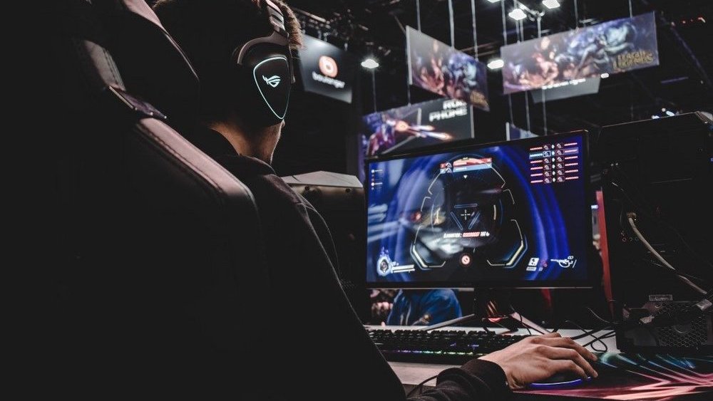 Esport dosáhne letos podle reportu Newzoo miliardové hodnoty