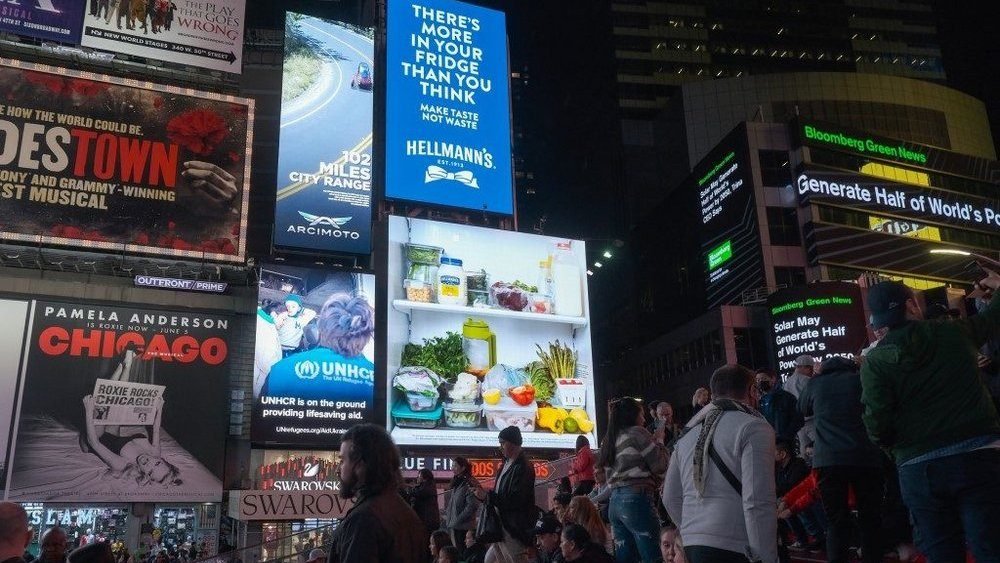 Hellmann's, Terry Smith a paradox purposeful značek